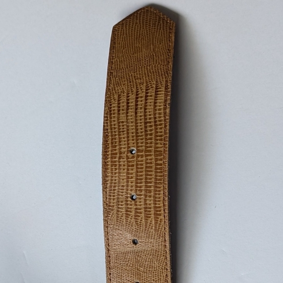 Vintage western style bonded leather belt goldtone buckle sz S/M - Picture 2 of 6